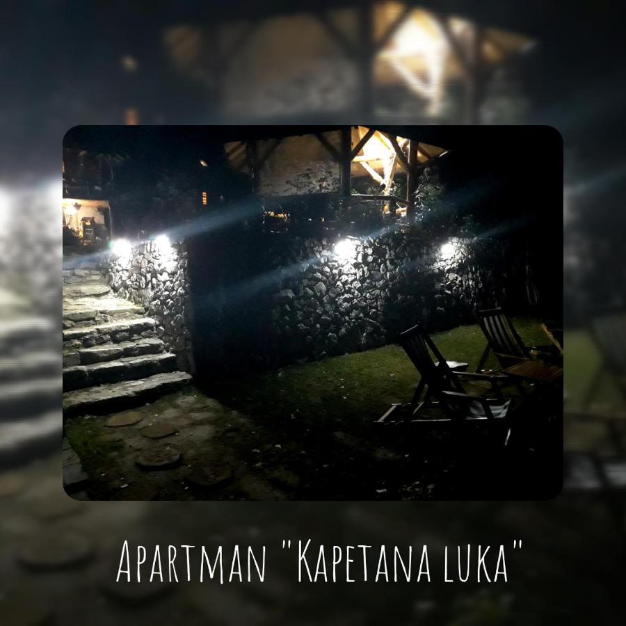Apartman "Kapetana Luka" Ljubovija 外观 照片